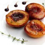 Broiled Honey-Thyme Peaches with Balsamic Glaze – NoMayo